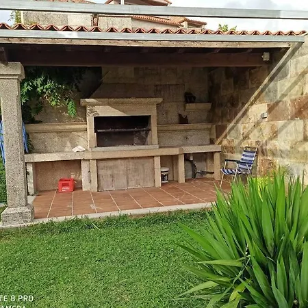 Casa Completa Familiar Y Piscina Vakantiehuis